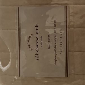 Potterybarn full queen silk channel quilt